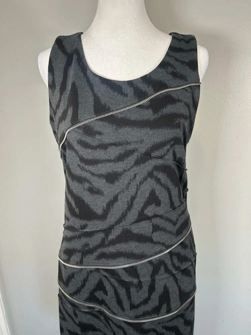 Michael Kors Sleeveless Dress Zipper Accents Zebra Animal Print Edgy
